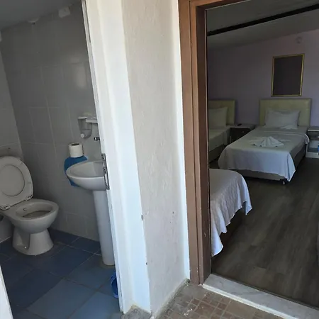 Homestay Cesme Pansiyon *