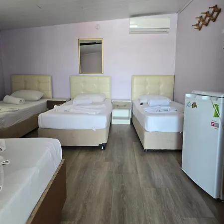 Homestay Cesme Pansiyon *