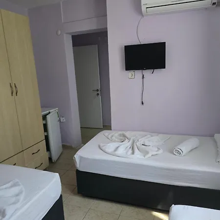 Cesme Pansiyon Homestay *