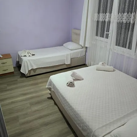 Homestay Cesme Pansiyon *
