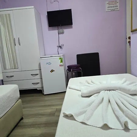 Cesme Pansiyon Homestay *