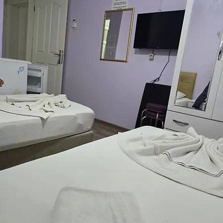 Homestay Cesme Pansiyon *